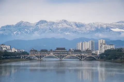 雅安记忆系列封面